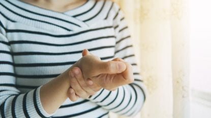 Is This Hand Pain Arthritis? - Blog Post